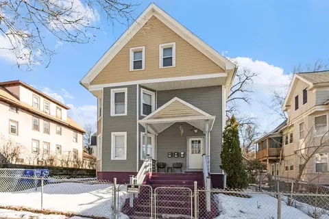 29 Leete St, Springfield, MA 01108 photo 2