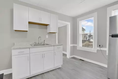 139 Bay St, Springfield, MA 01109 photo 21