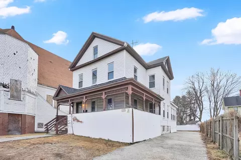 139 Bay St, Springfield, MA 01109 photo 2