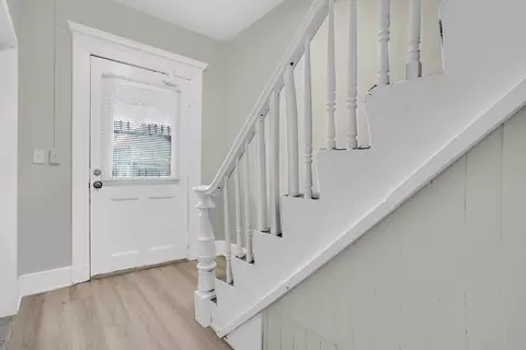 139 Bay St, Springfield, MA 01109 photo 4