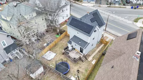 View/Area - 276 Dickinson St, Springfield, MA 01108 photo 2 of 2