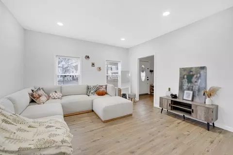 Other - 276 Dickinson St, Springfield, MA 01108 photo 2 of 7