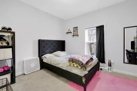 Bedroom - 276 Dickinson St, Springfield, MA 01108 photo 4 of 5