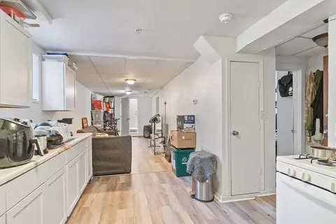 40 Aetna St, Worcester, MA 01604 photo 5