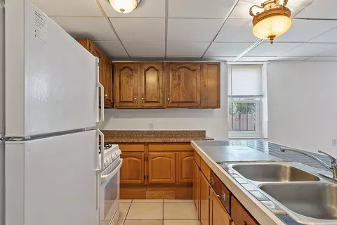 40 Aetna St, Worcester, MA 01604 photo 14