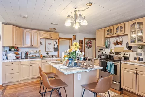 40 Aetna St, Worcester, MA 01604 photo 22