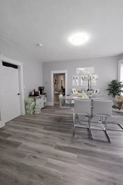 Dining - 8 Pelham St, Worcester, MA 01609 photo 2 of 2