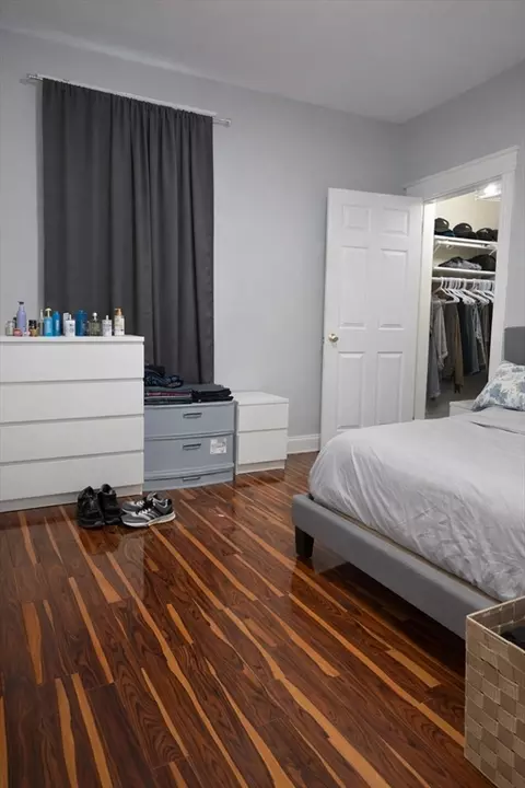 Bedroom - 8 Pelham St, Worcester, MA 01609 photo 2 of 5