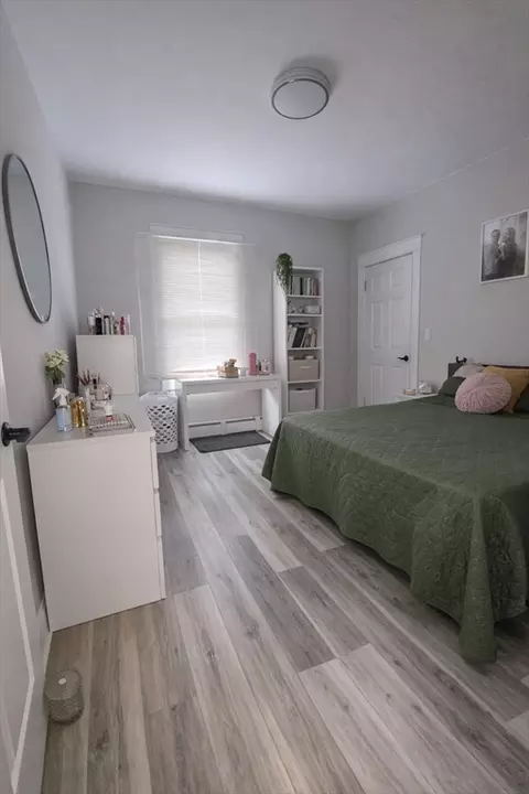 Bedroom - 8 Pelham St, Worcester, MA 01609 photo 5 of 5