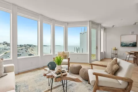 120 Nantasket #PH5, Hull, MA 02045