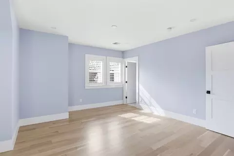 28 Marsh St, Hingham, MA 02043 photo 16