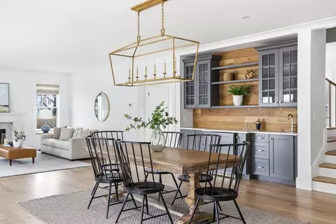 28 Marsh St, Hingham, MA 02043 photo 5