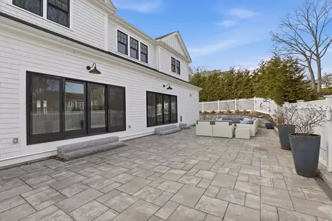 28 Marsh St, Hingham, MA 02043 photo 29