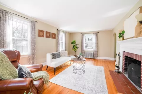 4 Winston Rd, Worcester, MA 01606 photo 11