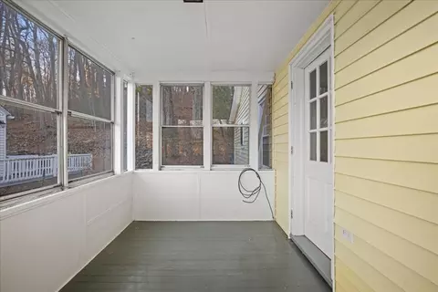 38 Glendale St, Worcester, MA 01602 photo 11