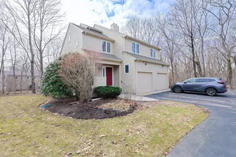 38 Poppasquash Rd #38, North Attleboro, MA 02760