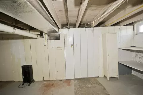 20 E School St, West Springfield, MA 01089 photo 37