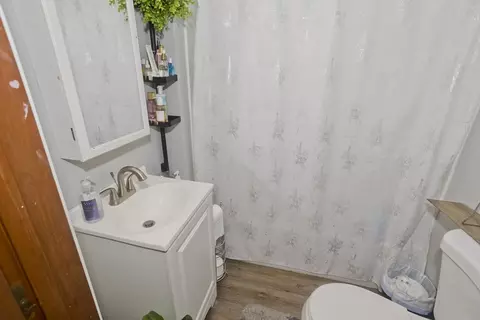 20 E School St, West Springfield, MA 01089 photo 34