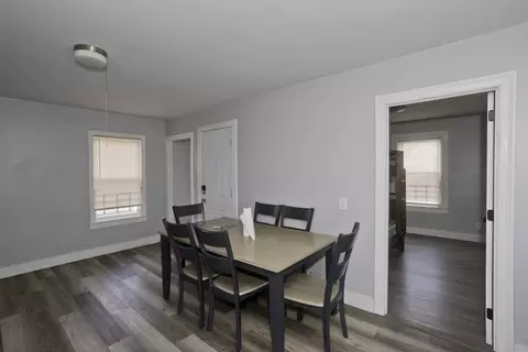 20 E School St, West Springfield, MA 01089 photo 8