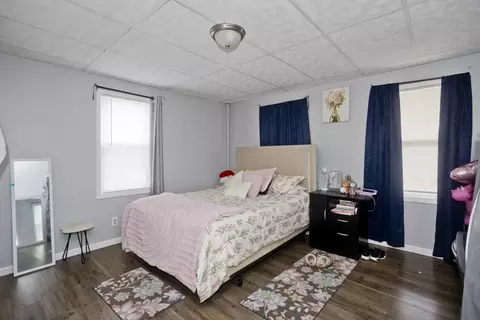20 E School St, West Springfield, MA 01089 photo 27