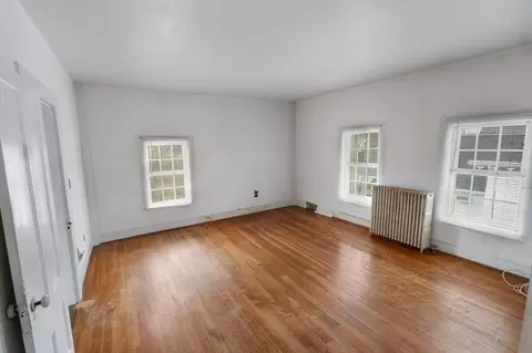Bedroom - 37 E Main, Georgetown, MA 01833 photo 2 of 5