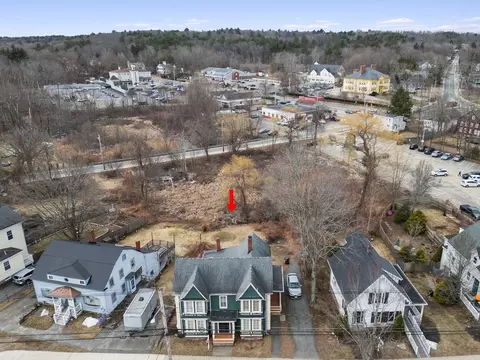 View/Area - 37 E Main, Georgetown, MA 01833 photo 2 of 2