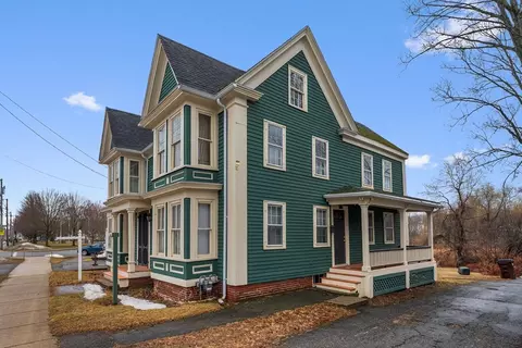 Exterior - 37 E Main, Georgetown, MA 01833 photo 2 of 5