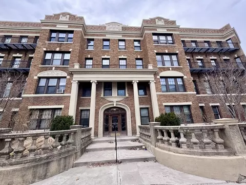 28 Sidlaw Rd #2, Boston, MA 02135