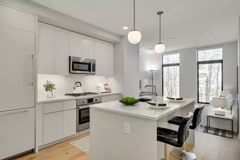 191 Washington Steet #421, Brighton, MA 02135