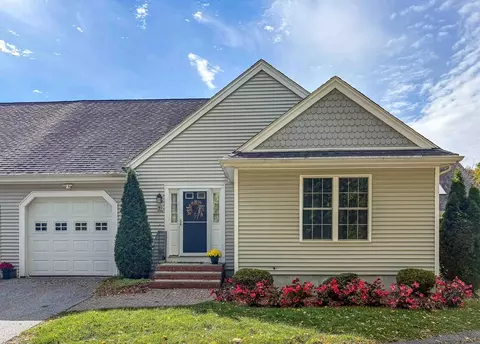 31 Enaya Cir #31, Worcester, MA 01606