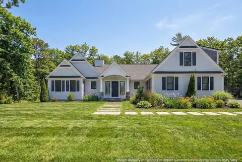 25 Manor Dr, Sandwich, MA 02537