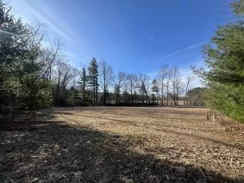 5 Red Gap Rd # V, Wilbraham, MA 01095