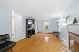 22 Juniper St, Lowell, MA 01852 photo 8