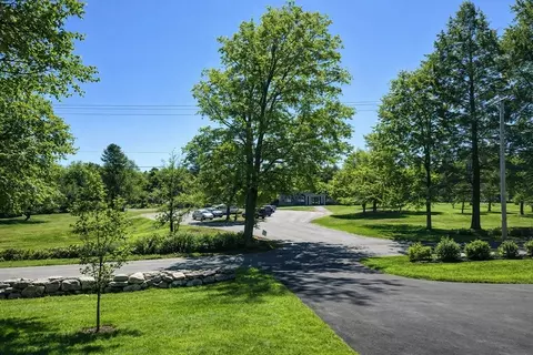 28 Spring St, Petersham, MA 01366 photo 15