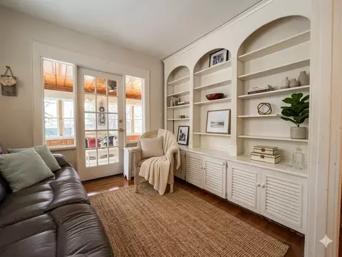 127 Melha Ave, Springfield, MA 01104 photo 25