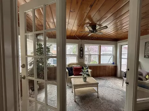 127 Melha Ave, Springfield, MA 01104 photo 6