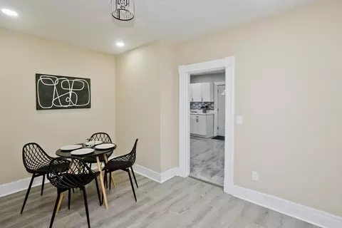 21 Chester St, Springfield, MA 01105 photo 12