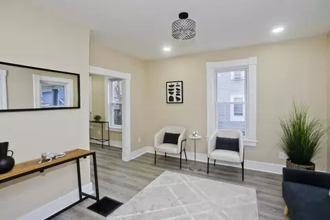 21 Chester St, Springfield, MA 01105 photo 17
