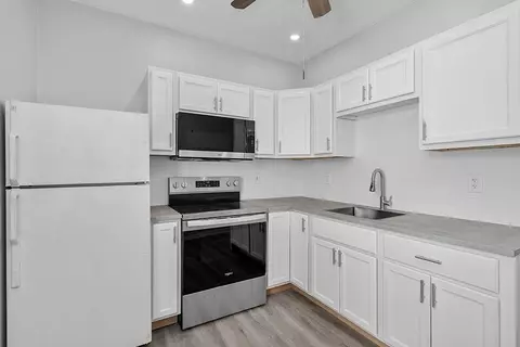 90 Quequechan St, Fall River, MA 02723 photo 28