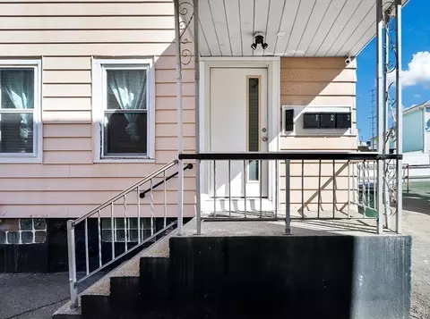 90 Quequechan St, Fall River, MA 02723 photo 40