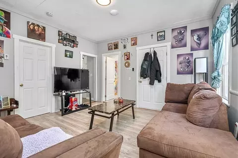 90 Quequechan St, Fall River, MA 02723 photo 6