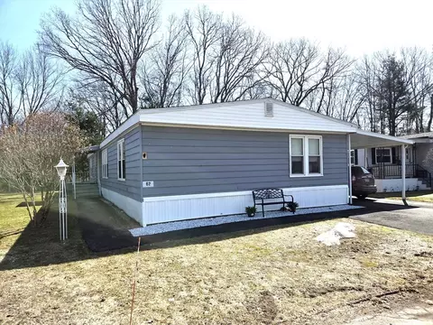 62 Victoria Ln, Marlborough, MA 01752
