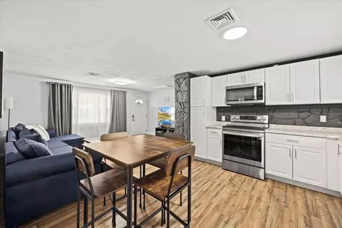 109 Lester Rd, Brockton, MA 02302