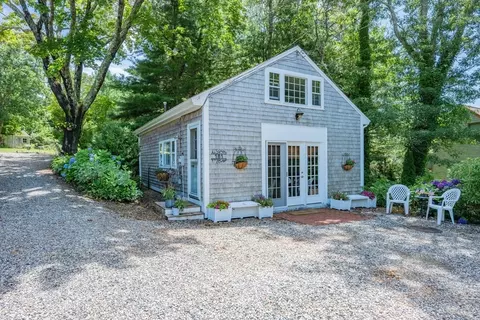181 School St, Cotuit, MA 02635 photo 27