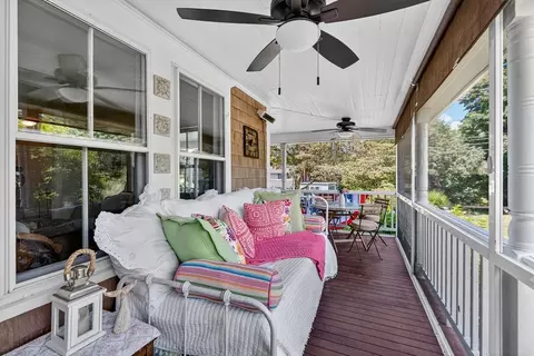 181 School St, Cotuit, MA 02635 photo 23