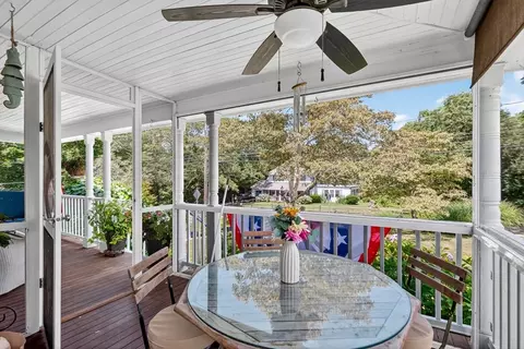 181 School St, Cotuit, MA 02635 photo 22