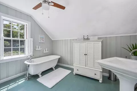 181 School St, Cotuit, MA 02635 photo 18