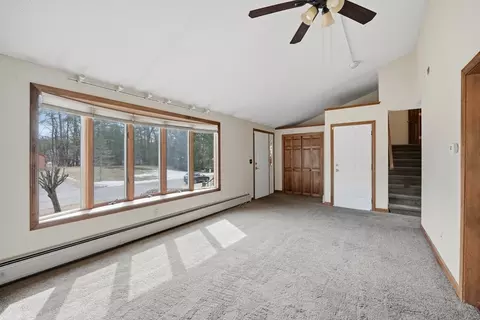 62 Campbell Dr, Easthampton, MA 01027 photo 7