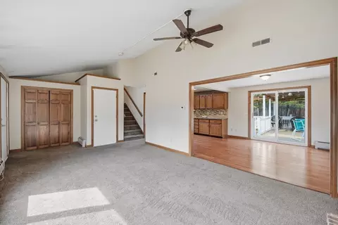 62 Campbell Dr, Easthampton, MA 01027 photo 8