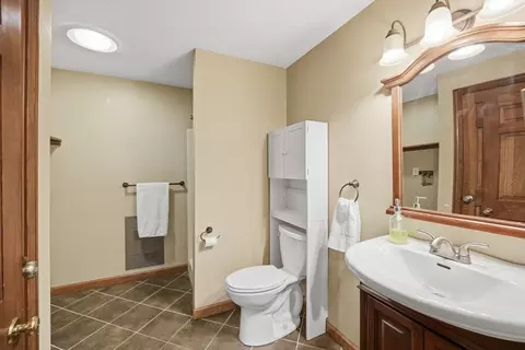 62 Campbell Dr, Easthampton, MA 01027 photo 28